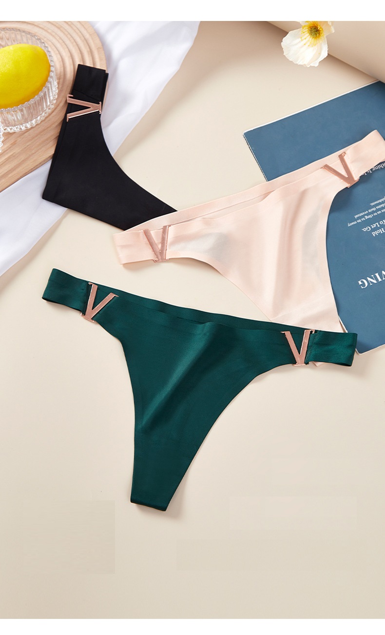 Quần Lót Nữ Lọt Khe Lụa Băng Khóa Chữ V 6073 – Quyến Rũ &amp; Thoải Mái Tối Ưu