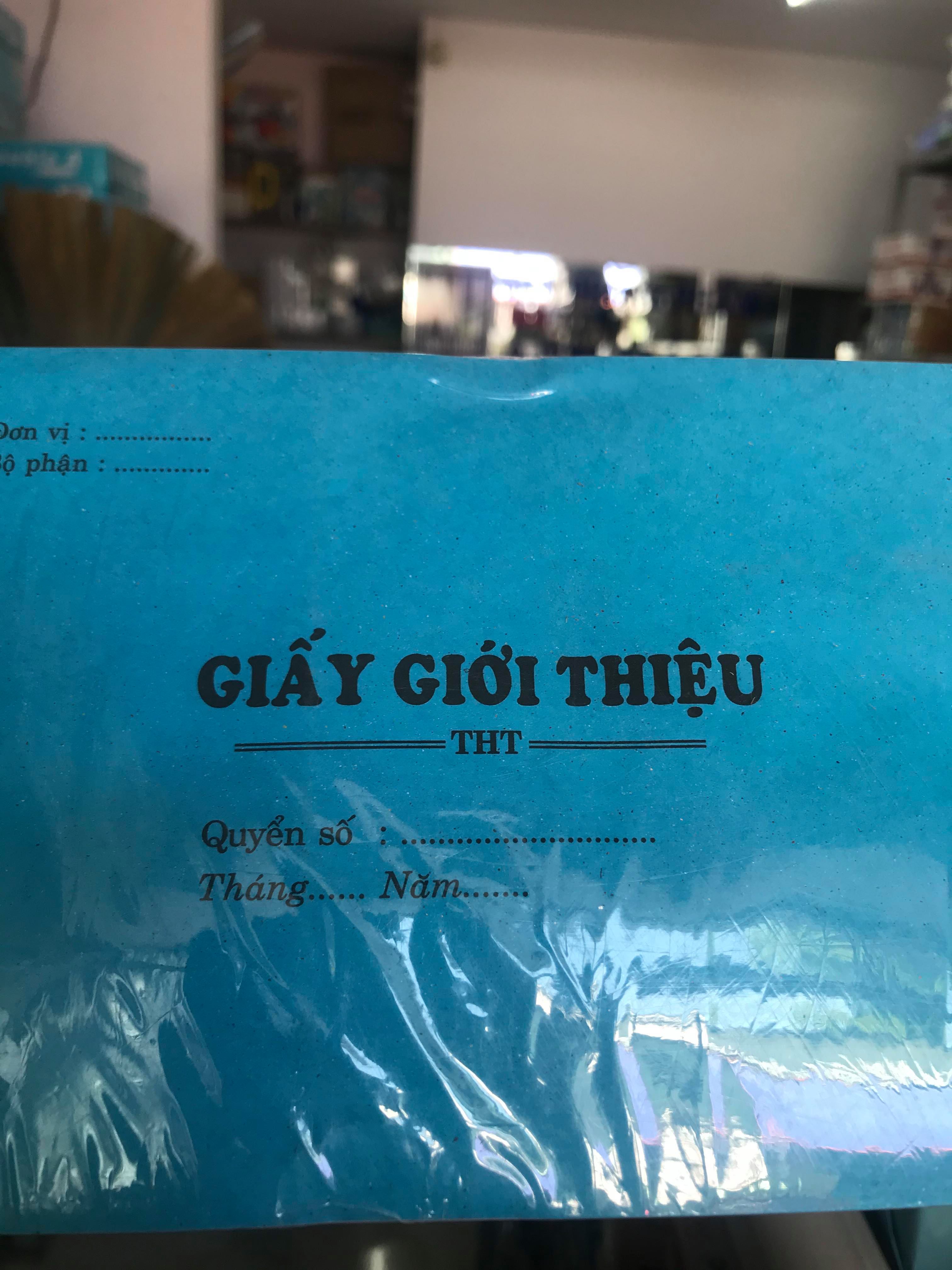 10 QUYỂN GIẤY GIỚI THIỆU