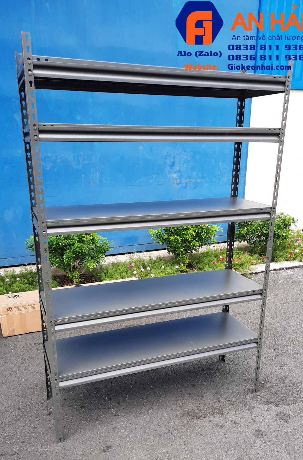 KỆ V LỖ CÀI đa năng không dùng Ốc vít