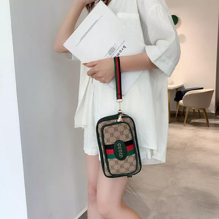 Túi đeo chéo, túi điện thoại nữ MiiZzu phối kẻ 3 ngăn tiện lợi, khóa kéo an toàn, dễ thương size 20cm