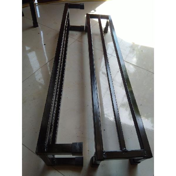 Kệ kê chậu hoa, cây cảnh- Dài 80cm. Rộng 15. Cao 10cm.Hộp thép vuông 20x20mm.1nan phụ