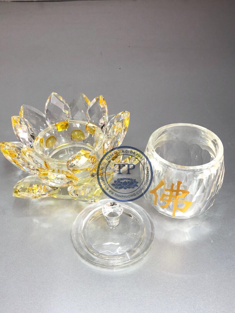 Ly Nước Thờ Pha Lê đế sen vàng chữ Phật KH18596