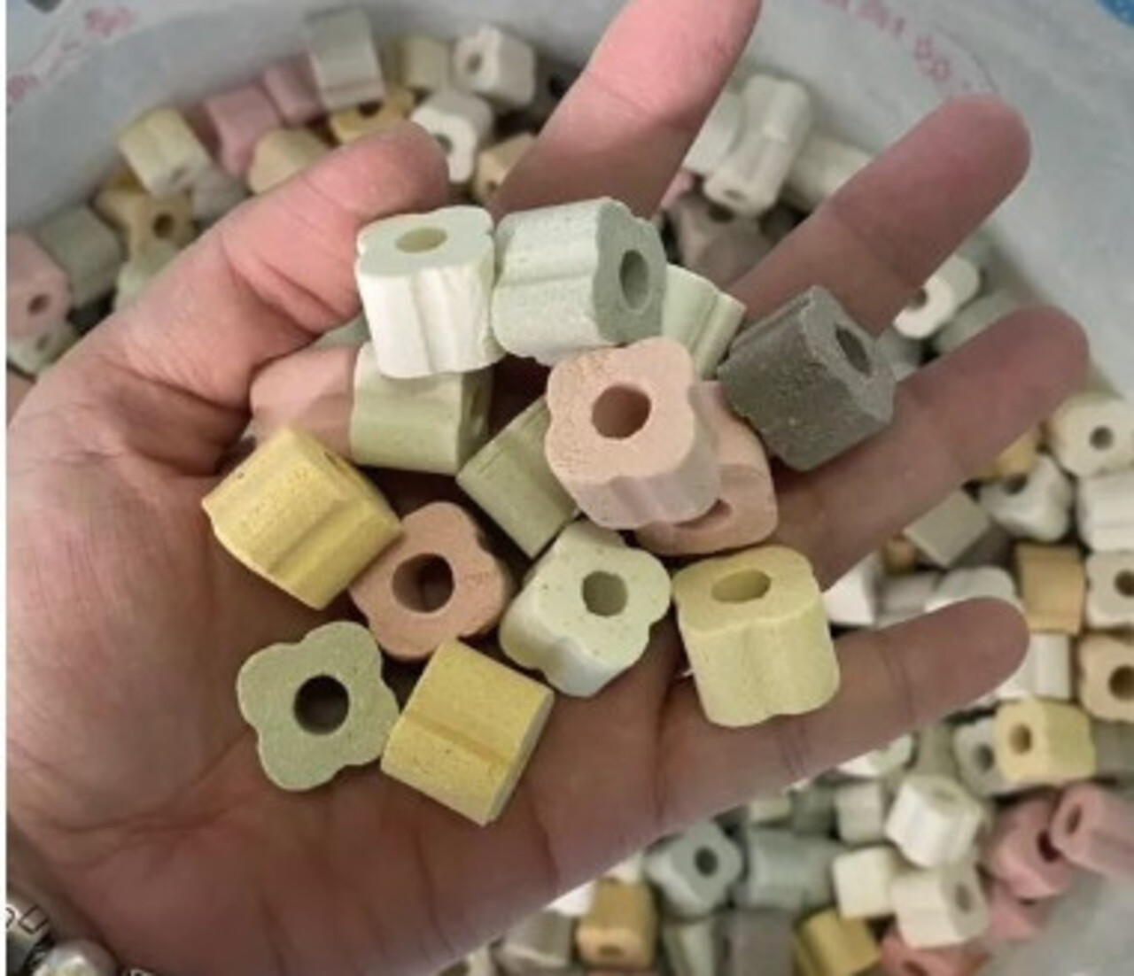 100 GRAM Sứ Viên Lọc Nước Hồ Cá Tép, Thuỷ Sinh -Tạo Chỗ Trú Cho Vi Sinh nhiều mẫu