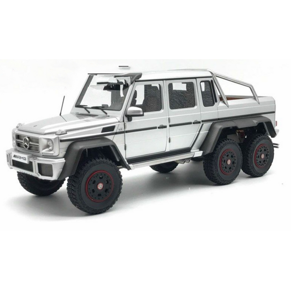 Xe Mô Hình Mercedes Benz G63 6×6 Amg 1:18 Autoart - 76301aa1 (Bạc)