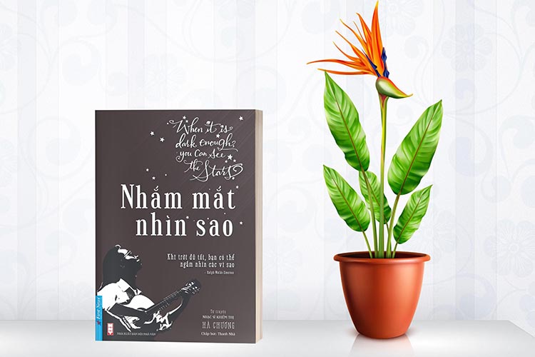 Nhắm Mắt Nhìn Sao - Tự Truyện Nhạc Sĩ Khiếm Thị Hà Chương