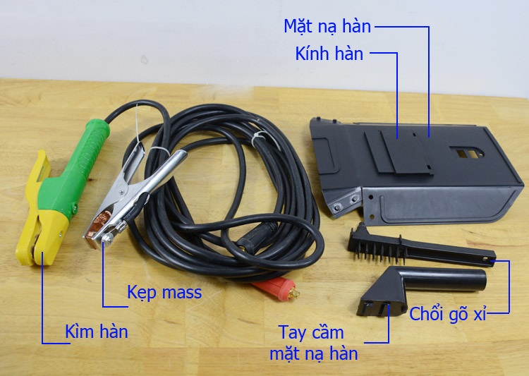 MÁY HÀN QUE ĐIỆN TỬ BTEC MMA 250A (CHUYÊN HÀN QUE 3.2 LY) + TẶNG BAO TAY INGCO HGVK05 (CHÍNH HÃNG)