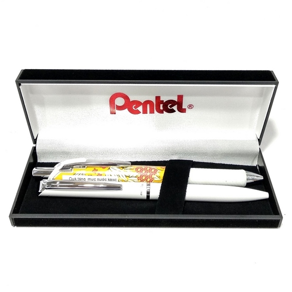 Combo Bút Bi Kim Loại Nắp Vặn Cao Cấp Energel Thân Trắng Mực Xanh - Pentel Bl2007W-C - Tặng Kèm Bút Nước Kawaii Pentel BLN75KW (Mẫu Màu Quà Tặng Ngẫu Nhiên)