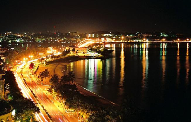 Má»t gÃ³c biá»n ÄÃªm lung linh háº¥p dáº«n táº¡i Nha Trang