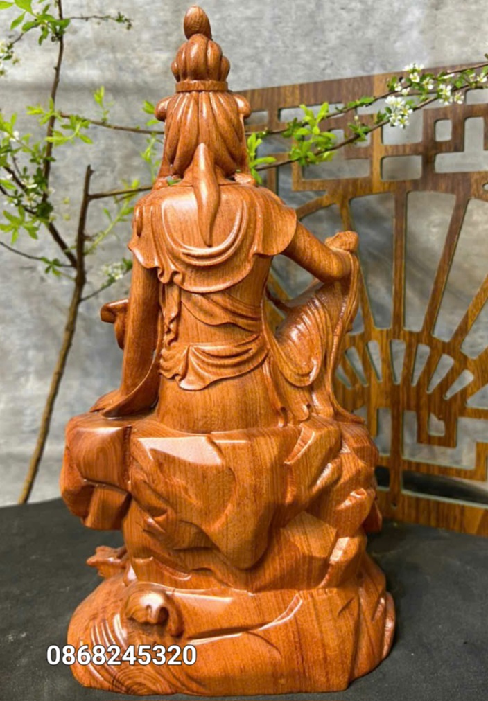 Tượng phật bà quan âm tự tại bằng gỗ hương kt cao 30cm