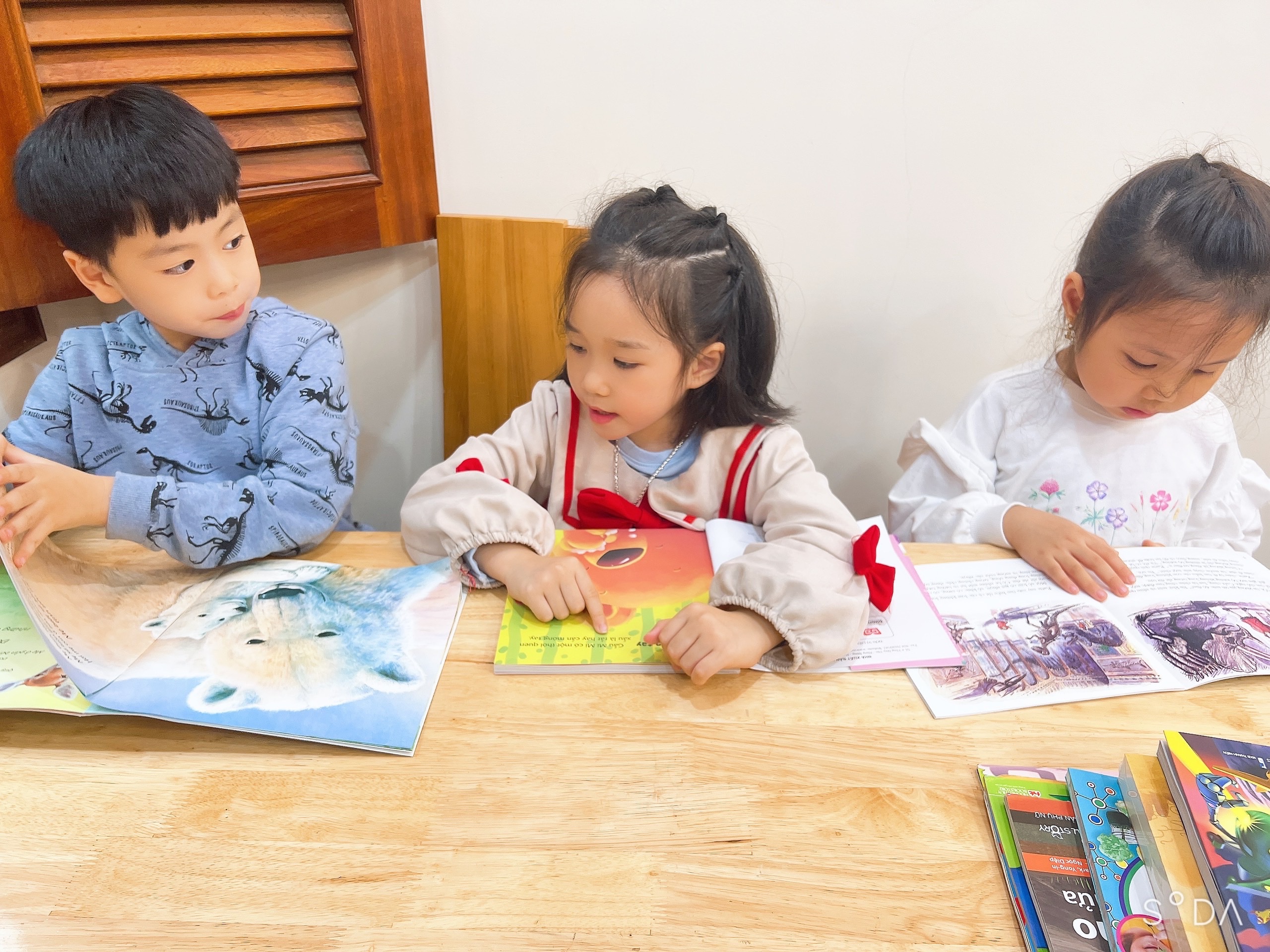 THẺ ĐỌC SÁCH 3 THÁNG