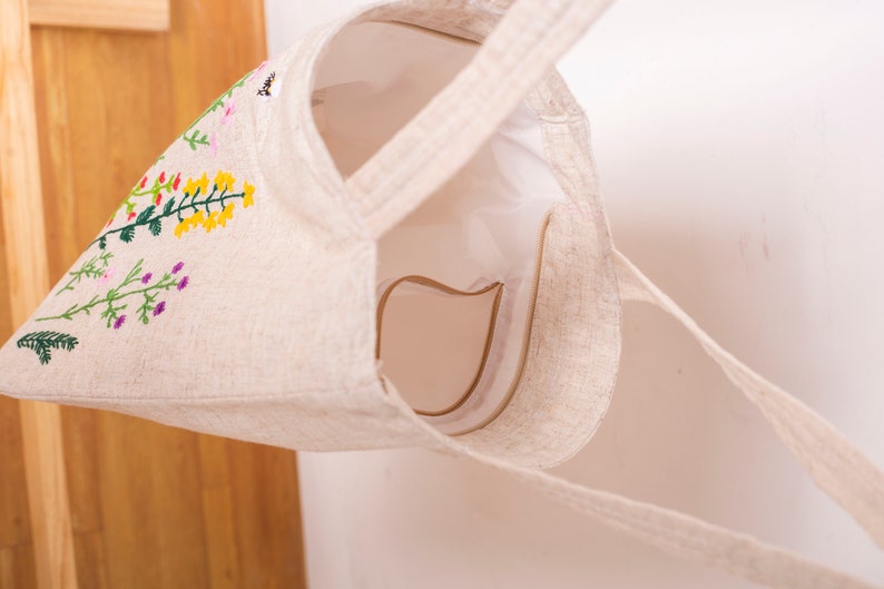 TÚI TOTE THÊU TAY VẢI LINEN HỌA TIẾT HOA DẠI