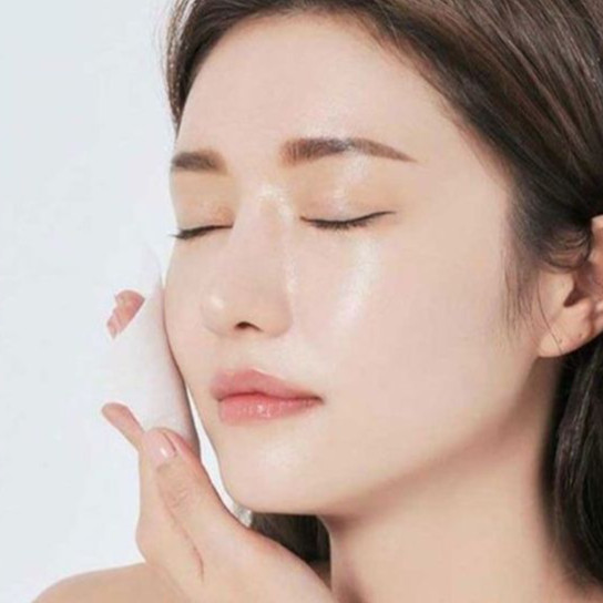 Dầu Tẩy Trang Làm Sạch Sâu Kosé Softymo Deep Cleansing Oil NC (230mL)