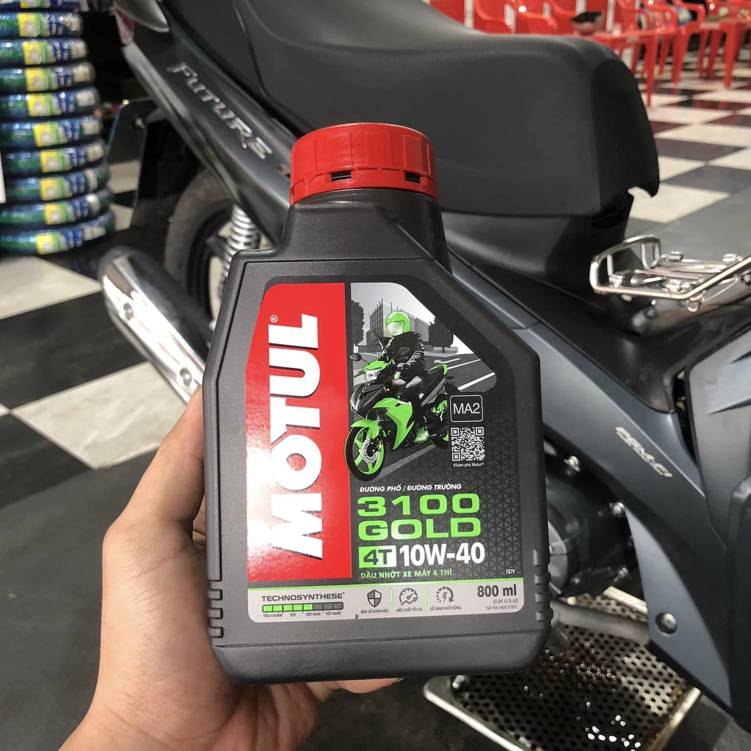 Nhớt Motul 3100 Gold 4T 10W40