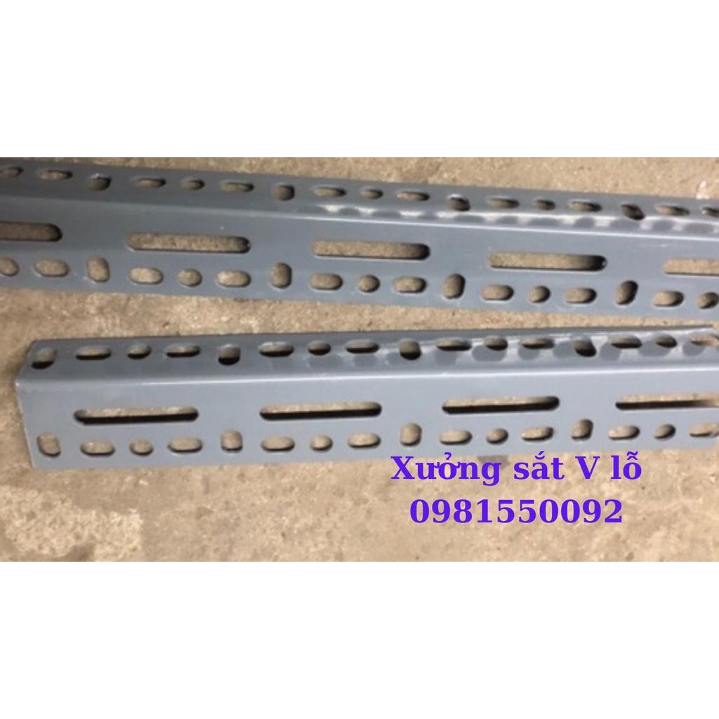 sắt v lỗ 3x5cm (dài 50cm),sắt nắp kệ v lỗ,thanh sắt v lỗ,sắt v lỗ chữ L