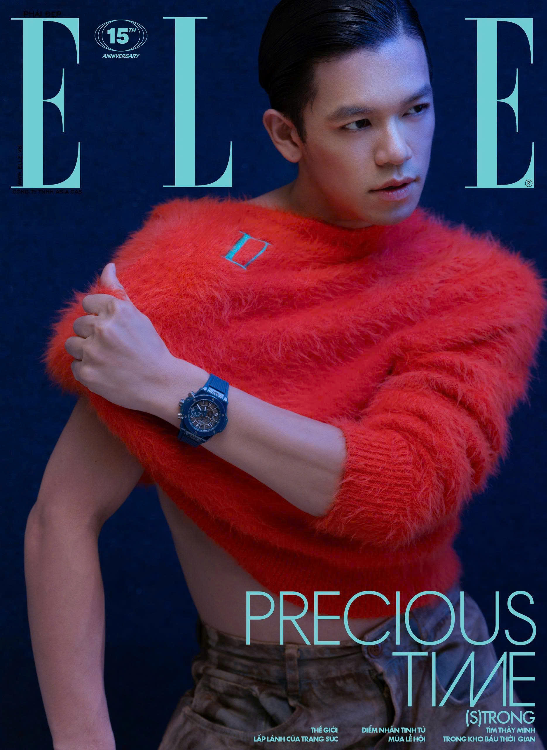 Tạp chí Phái đẹp ELLE 12/2025 – PRECIOUS TIME [(S)TRONG]