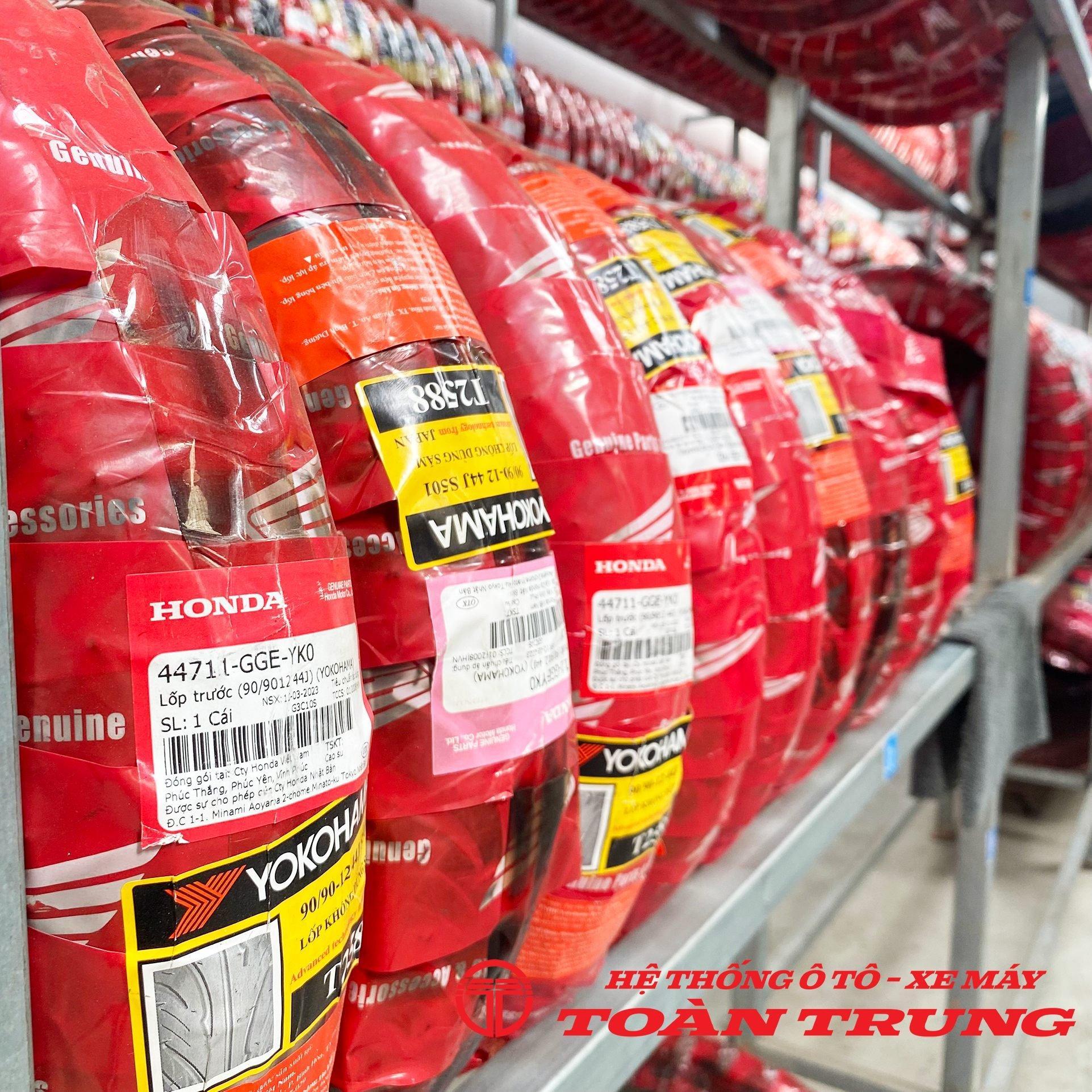 Lốp trước LEAD, SCR (YOKOHAMA) chính hãƞg Honda "44711GGEYK0"