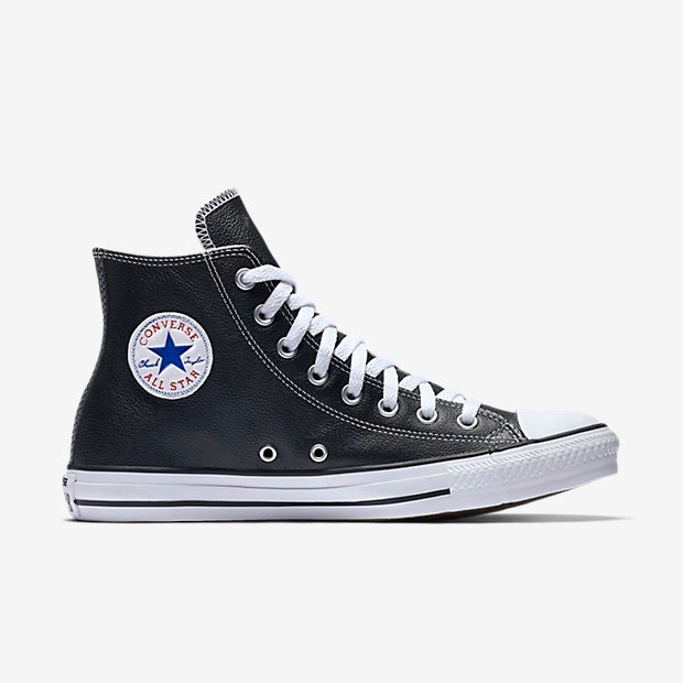 Giày sneakers cổ cao unisex Converse Chuck Taylor All Star Leather 132170C