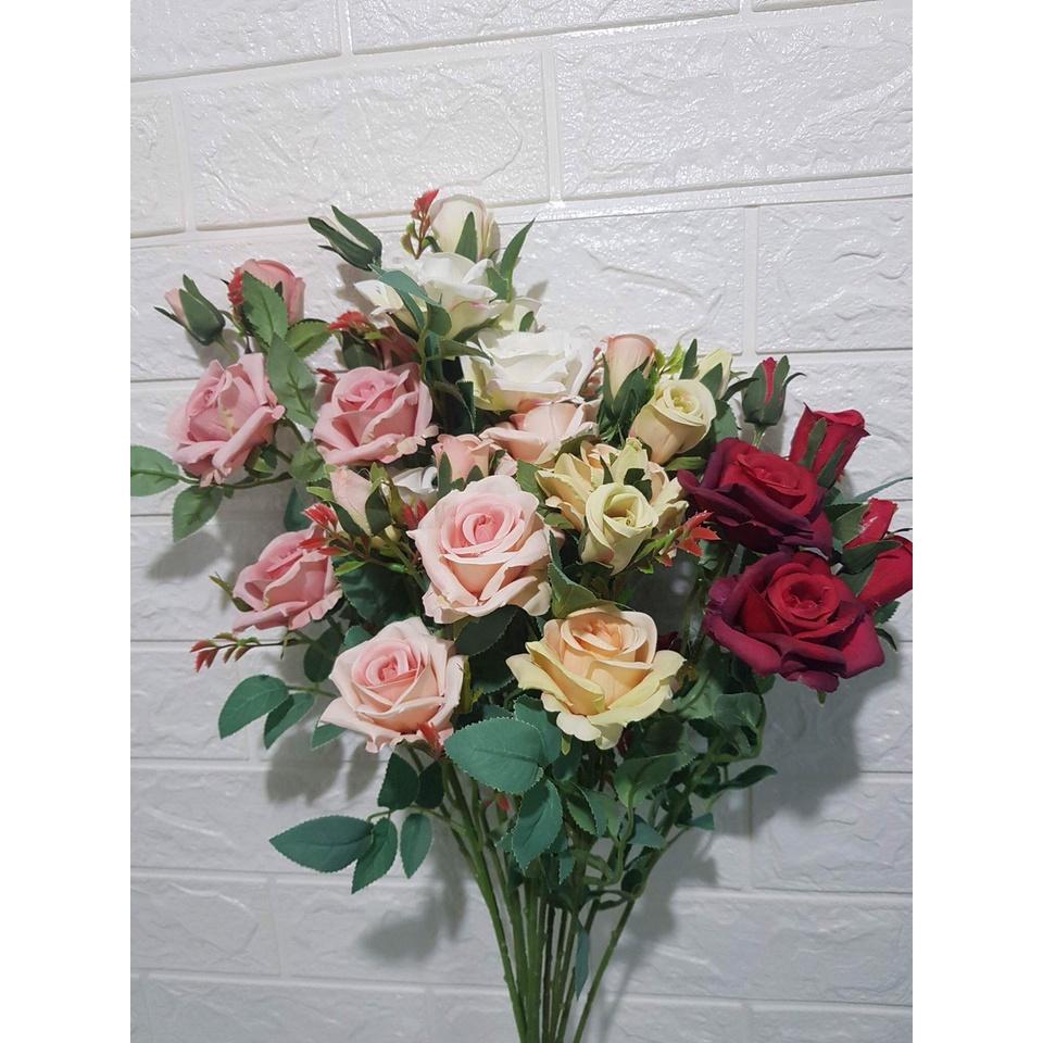 Cành hồng 3 bông,3 nụ hoa lụa hàng loại 1 chất đẹp, nhiều mầu KT dài 75cm.