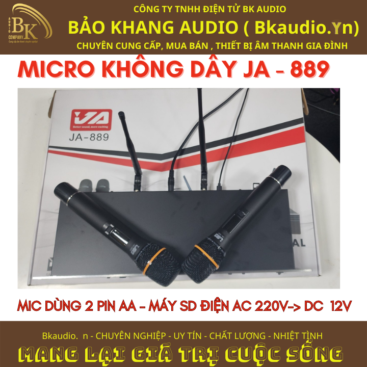 Micro không dây JA-889. Mic hút âm tốt , hai tầng số UHF riêng biệt chống tạp âm kết hợp công nghệ chống hú giúp người hát không cảm thấy mệt trong quá trình karaoke. Khoảng cách từ máy đến mic lên hơn 100m  vì vậy có thể dùng trong mọi không gian.