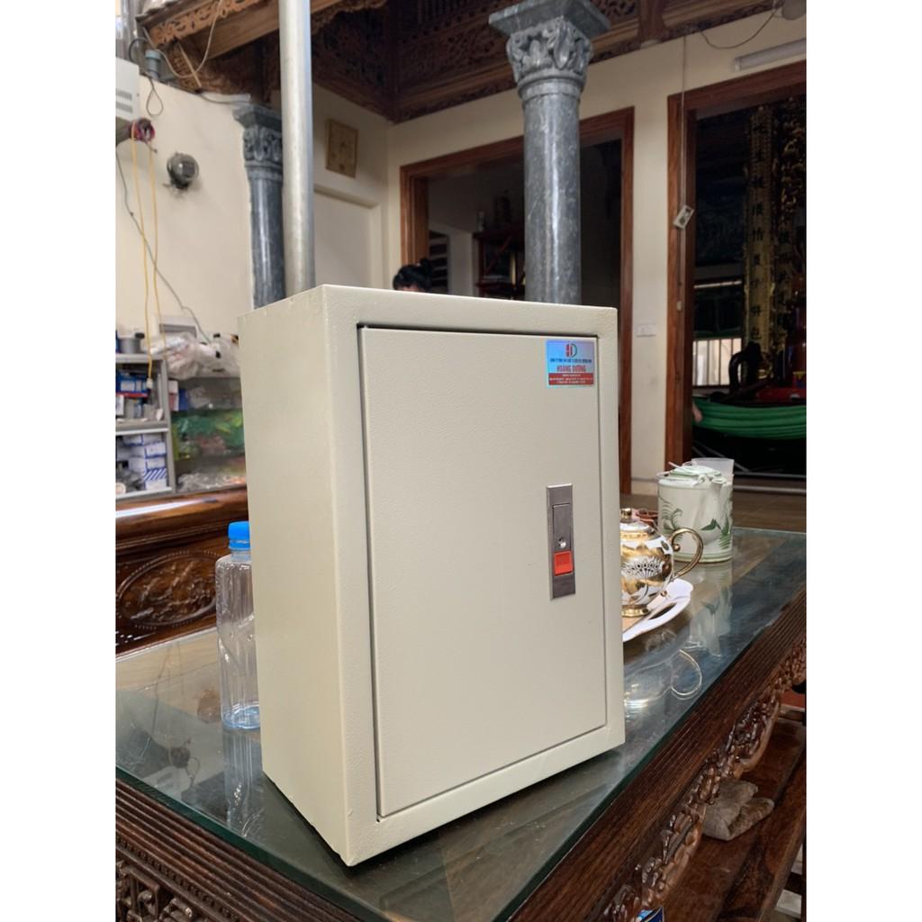 Tủ điện nổi khóa bật 21x16x10