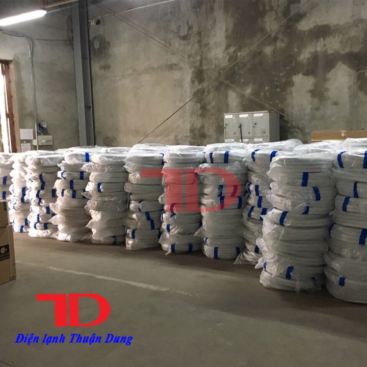 Ống đồng máy lạnh Hailiang 6.35 + 9.52 luồn sẳn gen đôi cách nhiệt DÀY 6 ZEM cuộn 15M