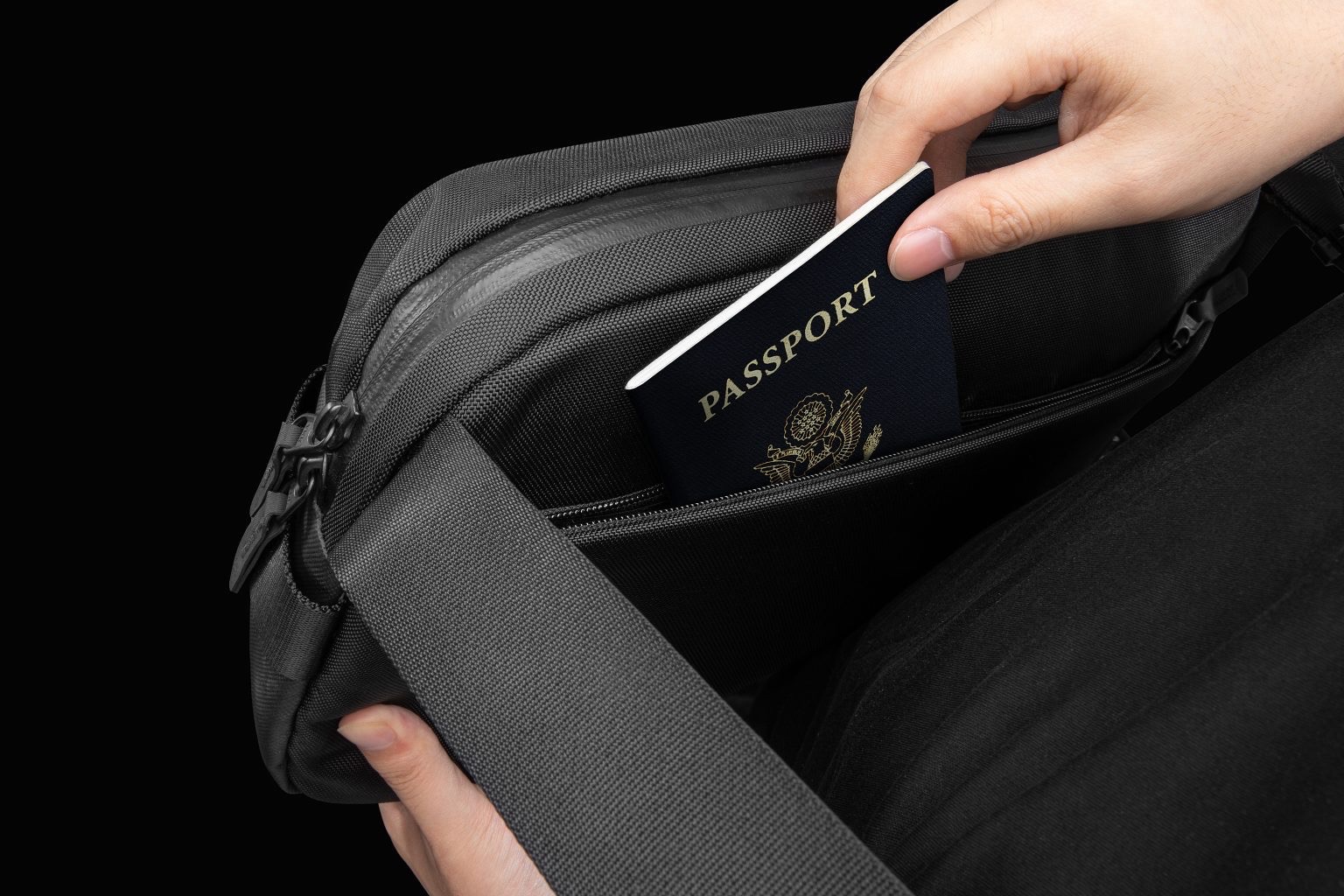 Túi Đeo Chéo TOMTOC Urban Codura Sling Bag Travel and Work 13.3 - 14.2 inch T21L1D1 - Hàng Chính Hãng