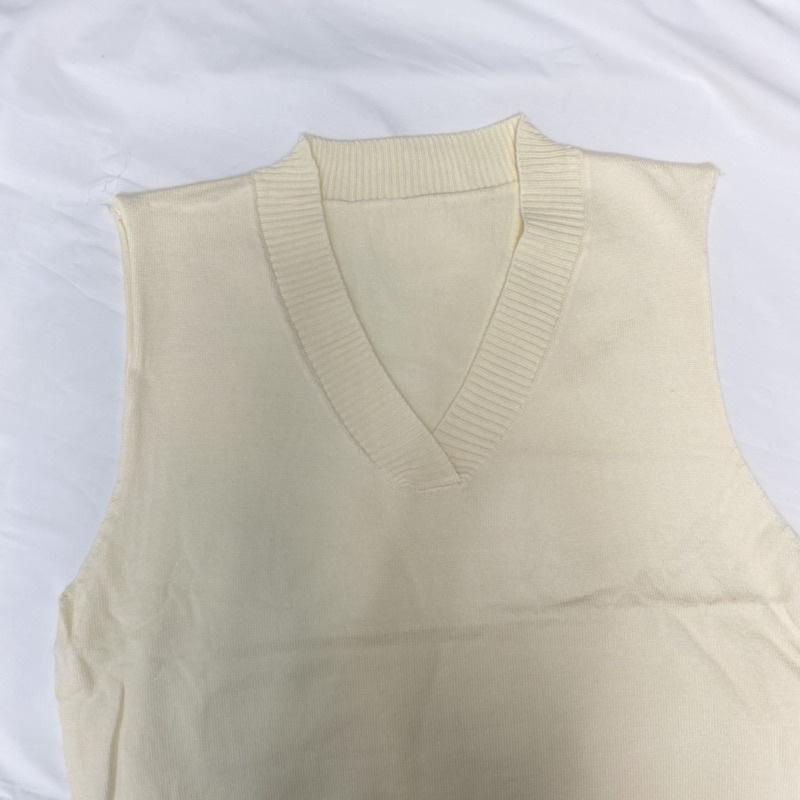 Áo Gile Len Nữ Hàn Quốc Cổ V 3 Màu Cực Dễ Phối Đồ Áo Len Mỏng Trơn Nhẹ Nhàng