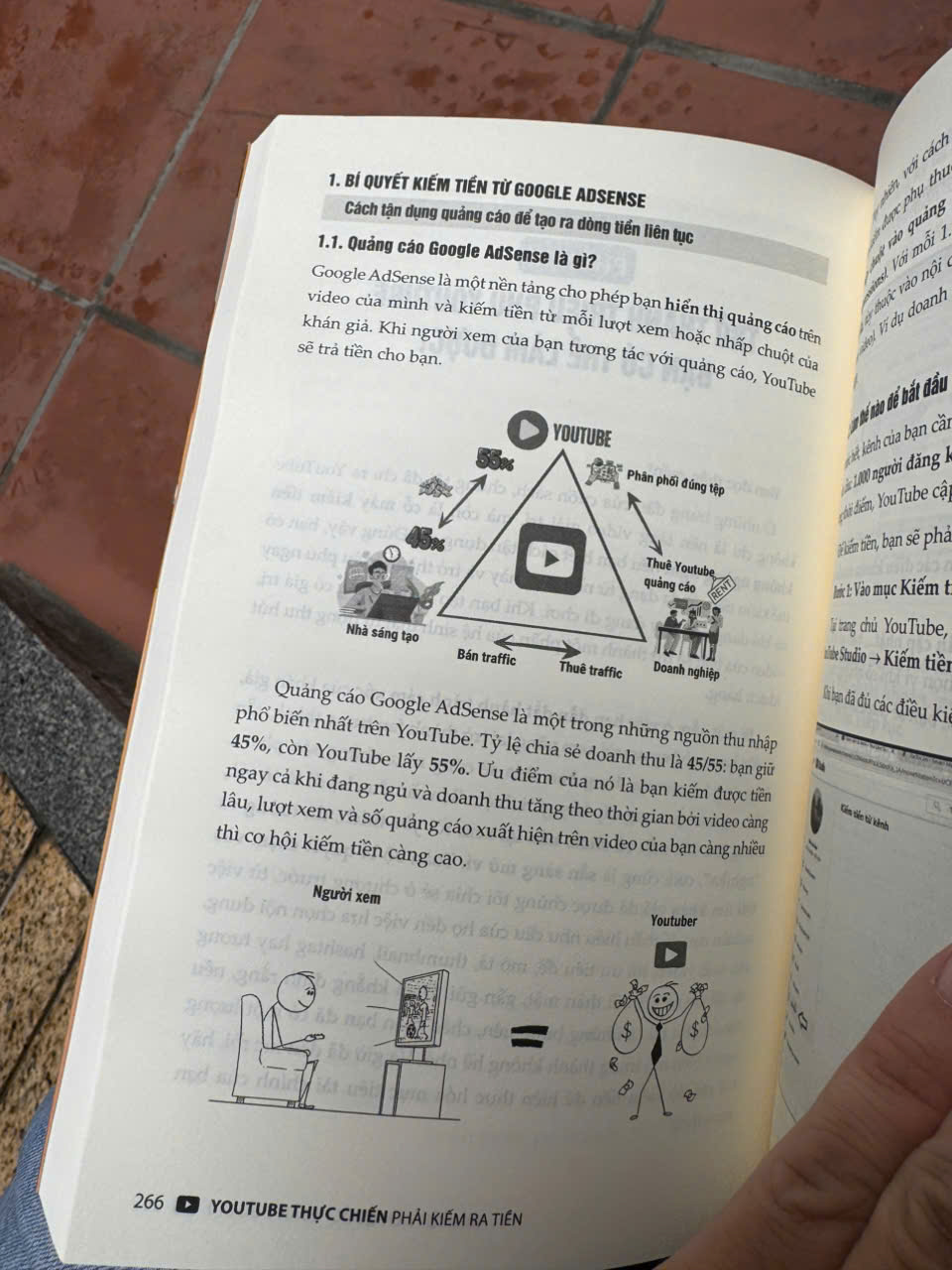 YOUTUBE THỰC CHIẾN: Phải kiếm ra tiền - Nguyễn Tiến Quốc, Luân Đức Đại - Mochibooks
