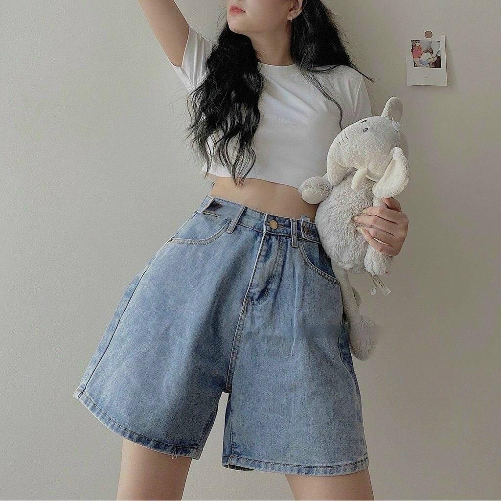 Quần Short Jean Nữ Ống Rộng Cúc Đồng - ĐEN