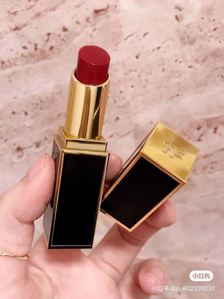 Son Tom Ford Satin Matte 52 Naked Rose Màu Hồng Cánh Hoa