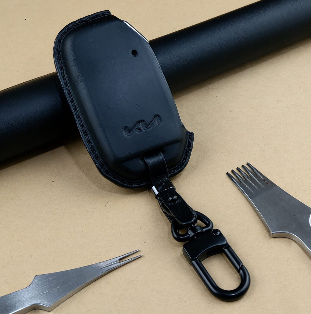 Bao da ép phom Handmade chìa khóa xe ô tô Kia K3 2022 da bò thât giá tận xưởng (có bán sỉ) - hàng chính hãng