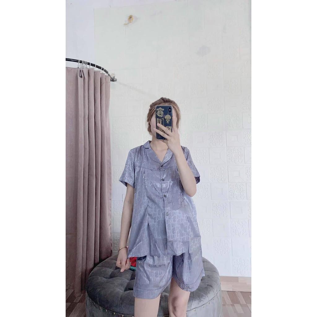 Đồ bộ bầu thiết kế dáng suông thơì trang cho mẹ bầu kết hợp cho con ty tiện lợi