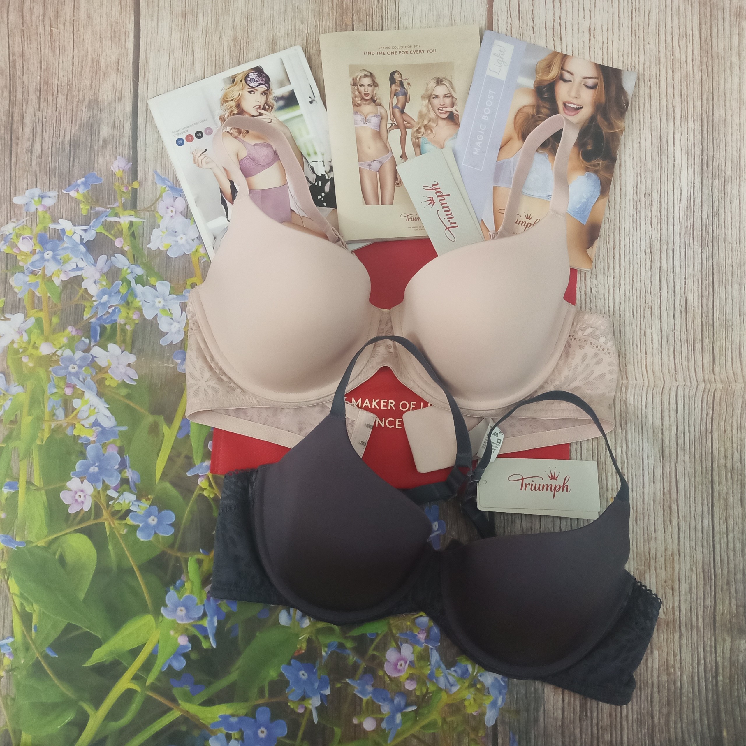Áo lót nữ trơn nâng ngực mút mỏng có gọng Triumph Everyday Romance WHP 7709 cúp quả sâu ôm ngực hoàn hảo, phù hợp với chị em có ngực vừa và lớn, chảy sệ.