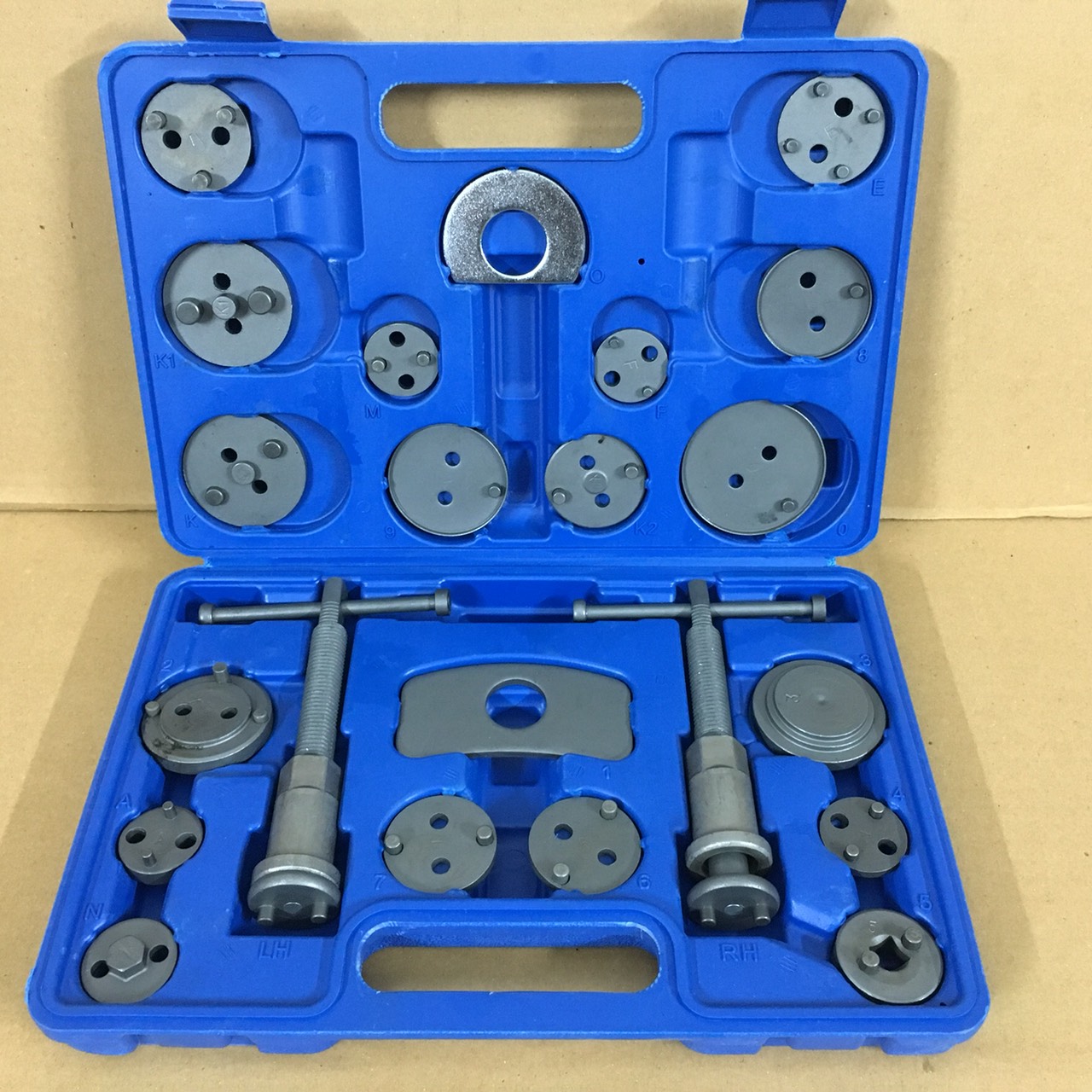 Bộ vam ép piston phanh đĩa 22 chi tiết