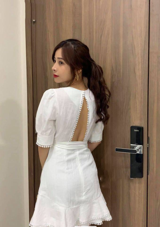 Đầm xòe bèo hở lưng phối ren xinh xinh NT8266