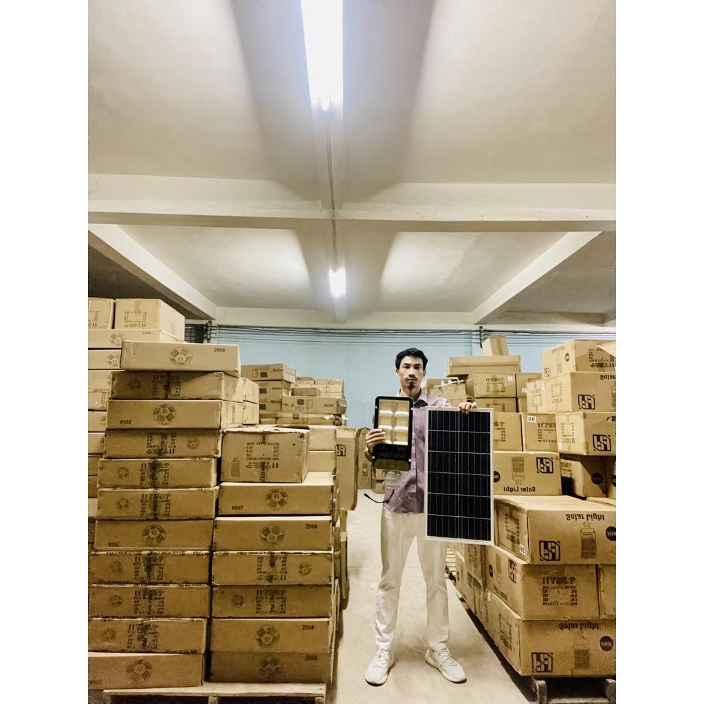 Đèn năng lượng mặt trời 300w có điều khiển từ xa solar light ip67