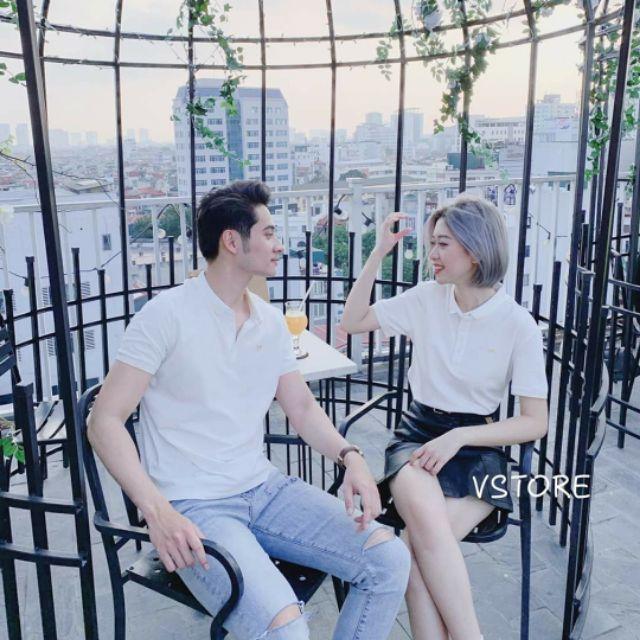 Áo đôi cổ trụ màu trắng