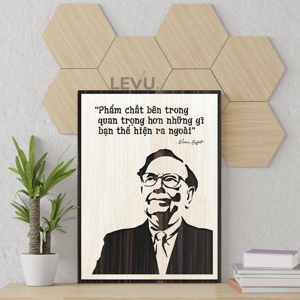 Tranh Quotes lời khuyên của Warren Buffett bằng gỗ khắc chữ LEVU NT10