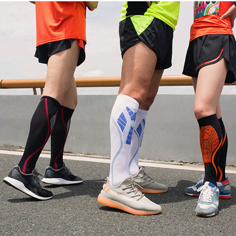 Vớ thể thao chuyên nghiệp ngoài trời thoáng khí nhanh khô cho nam và nữ