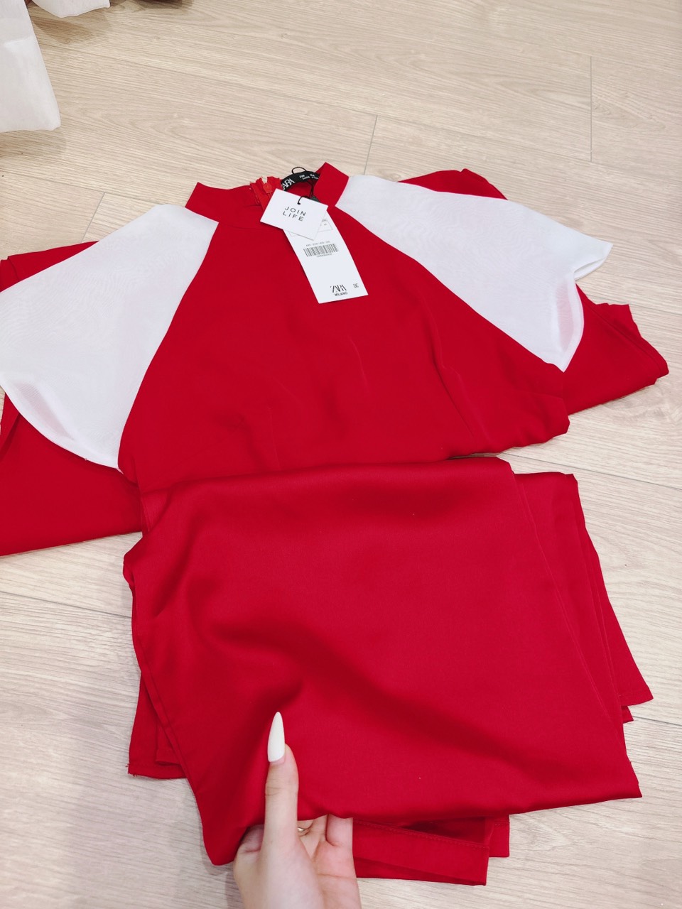 SET ÁO DÀI NỮ ĐỎ PHỐI TAY TƠ TRẮNG SETN699
