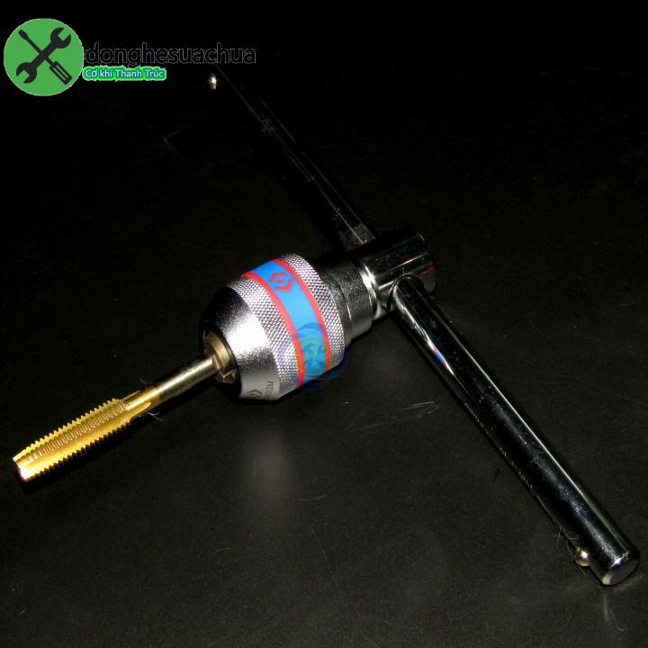 Đầu vặn taro Kingtony 39124012M loại 1/2 lỗ vuông 6mm-12mm