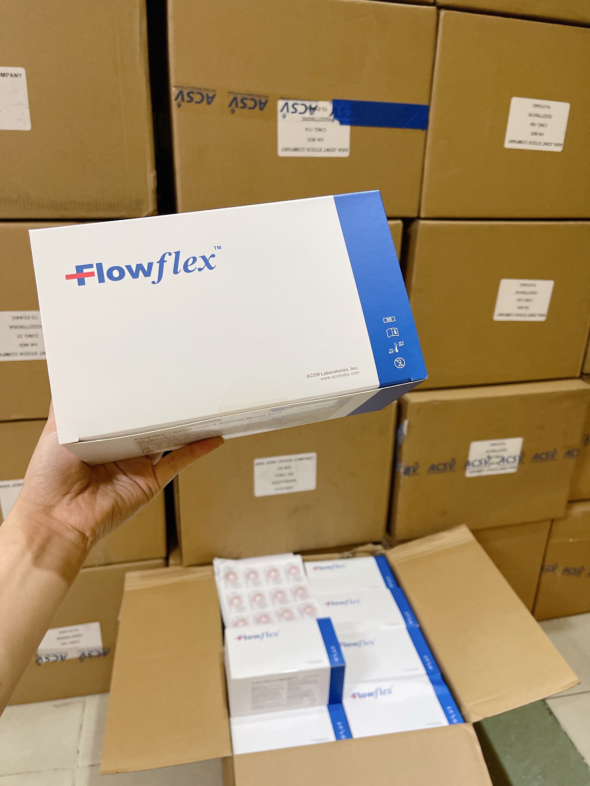 [HCM] Bộ kit FLOWFLEX ACON MỸ test nhanh COVID19 tại nhà, nhập chính hãng được BYT công nhận xuất VAT khi khách yêu cầu