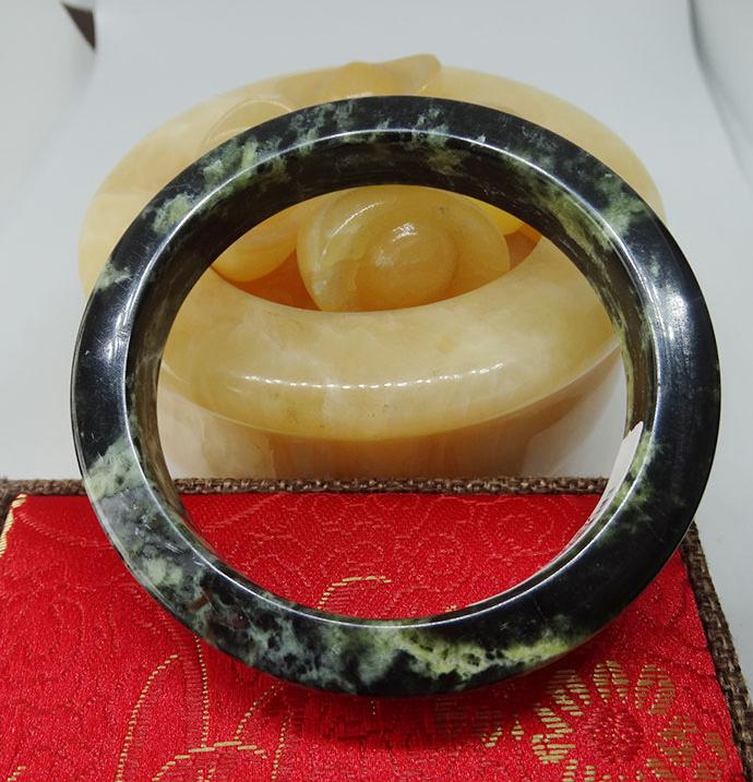 Vòng Tay ngọc Serpentine Xanh Lục Bản Vuông