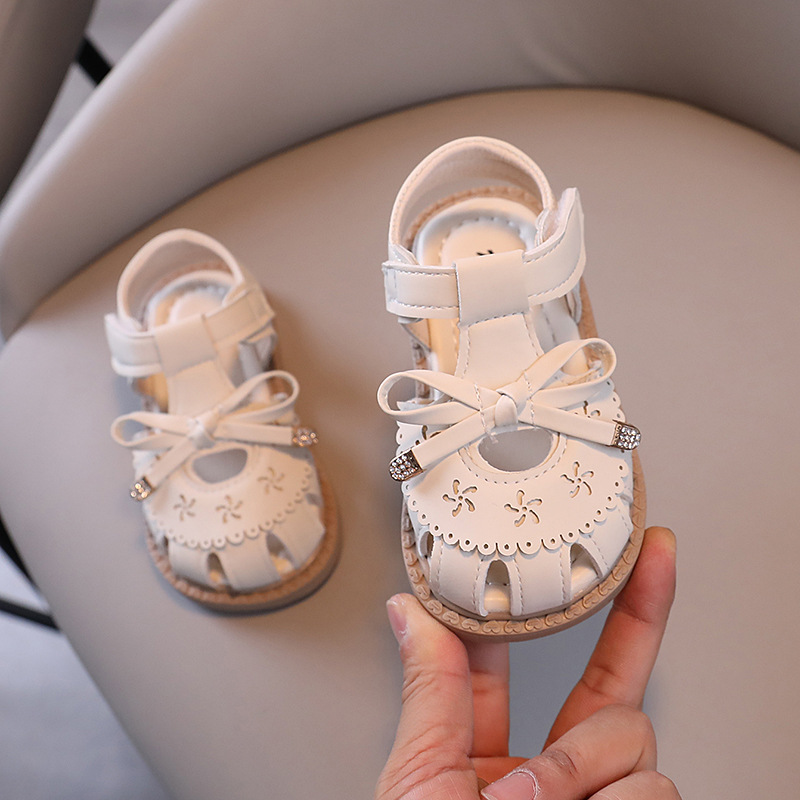 Giày Sandal quai hậu cho bé phong cách mới  – GSD9173