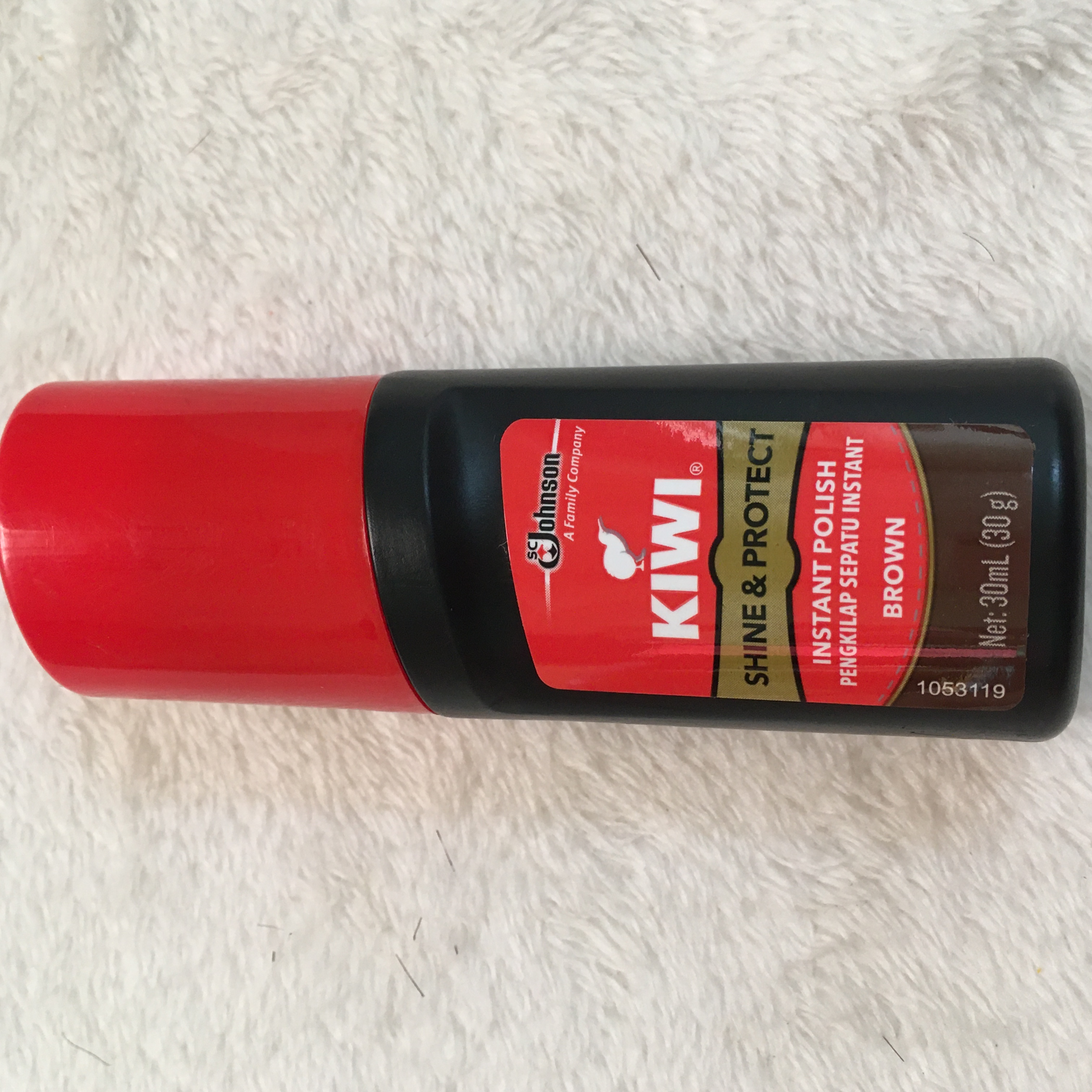 Xi Nước Đánh Giày Dép Túi xách Da Màu Đen,Màu Nâu Xi KiWi Làm Mới Đồ Da Tiện Lợi Nhanh Chống Dễ Dàng Sử Dụng-XN09
