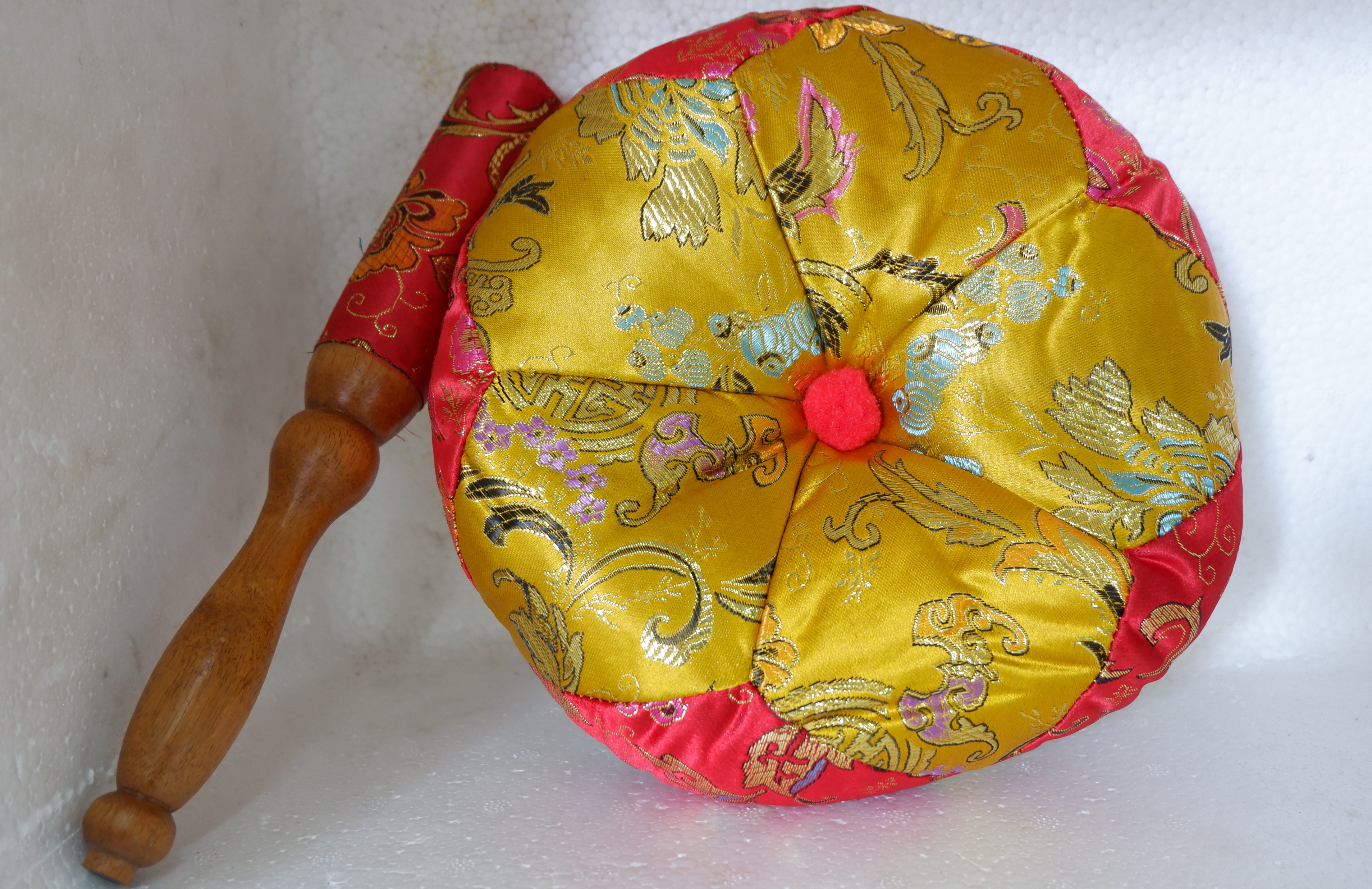 Chuông Đồng vàng Đài Loan cao cấp 6inch- mẫu chữ đỏ