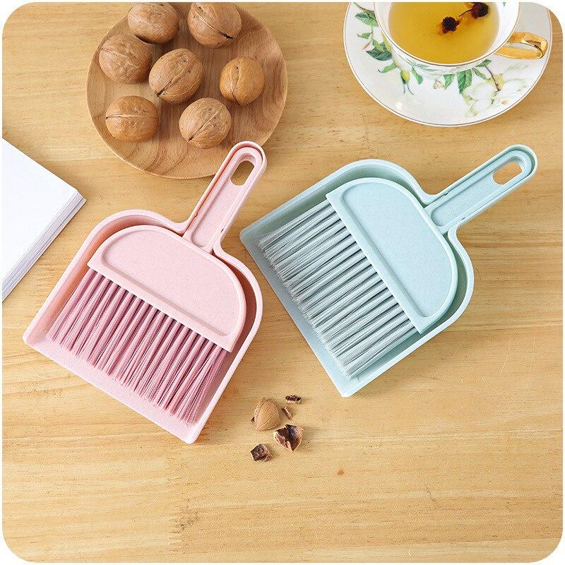 Bộ chổi quét bụi mini Chổi quét bụi máy tính để bàn Chổi bàn phím Công cụ làm sạch đa chức năng Bộ chổi quét bụi bằng nhựa.