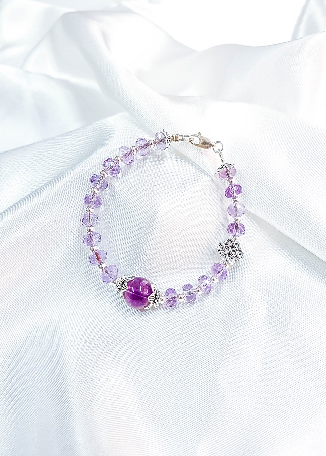 Vòng tay mệnh hỏa, thổ đá thạch anh tím mix charm đồng tâm LAT.106