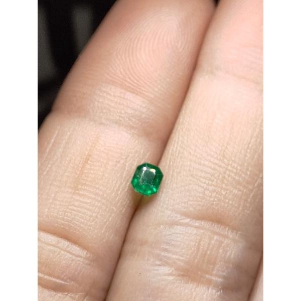 015 (4) ĐÁ EMERALD LỤC BẢO (THIÊN NHIÊN)