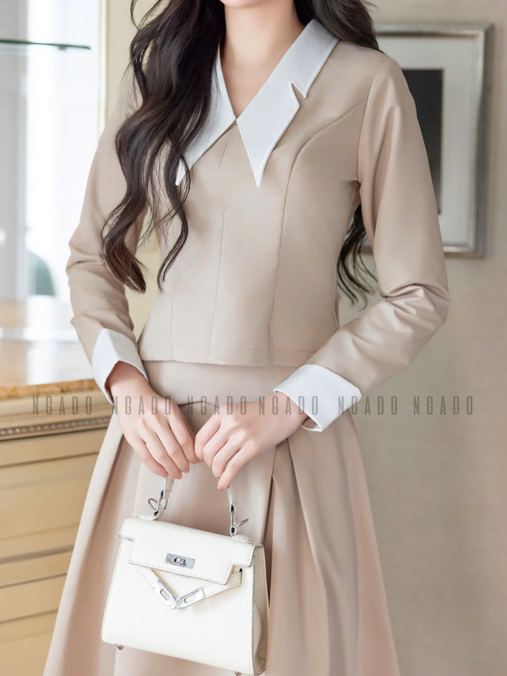 Set áo váy nude phối cổ trắng NGADO , set áo kèm chân váy
